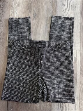 Amanda & Chelsea Black and White Ankle Pants